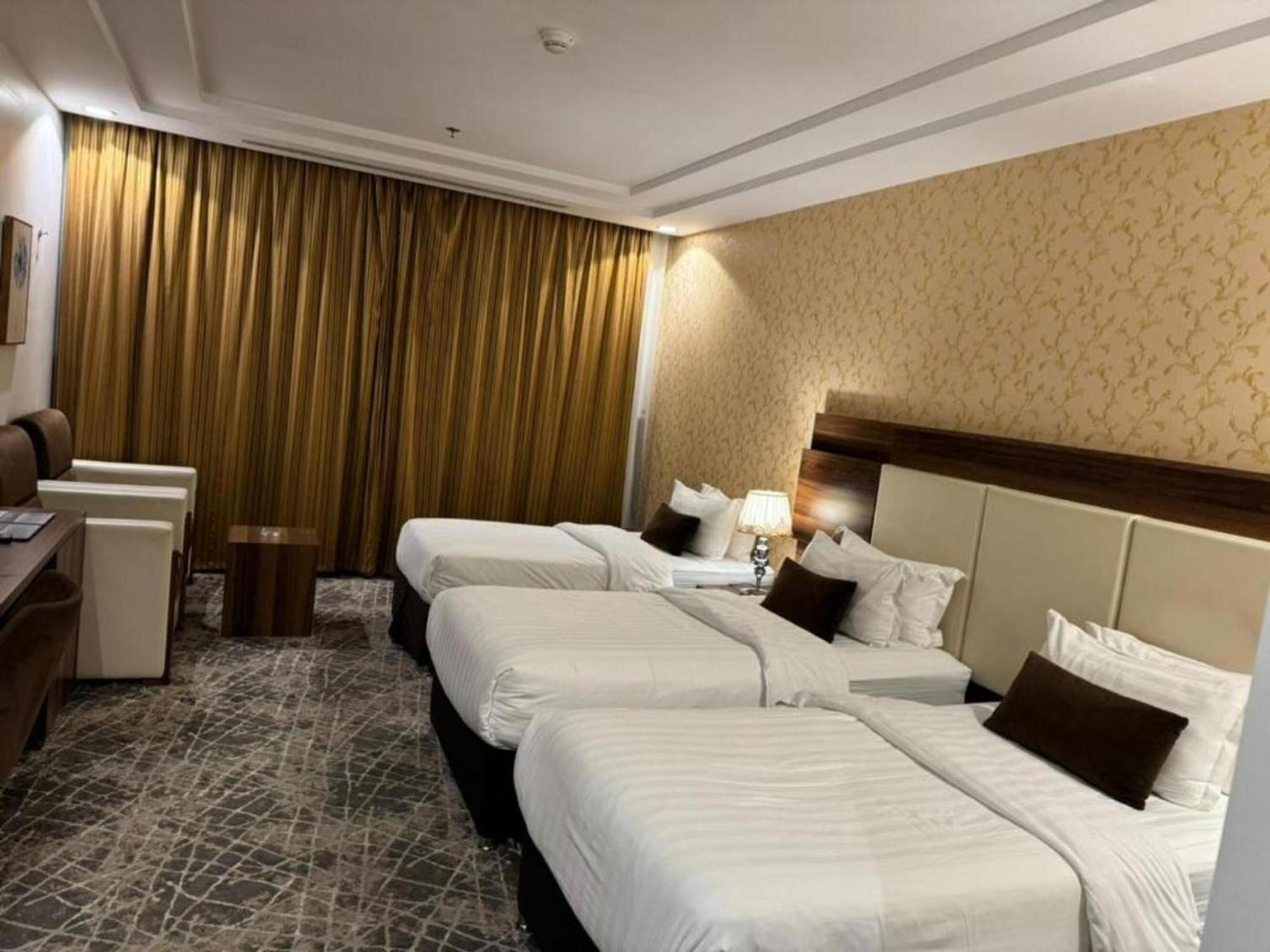 Mirage Hotel Джеда Екстериор снимка